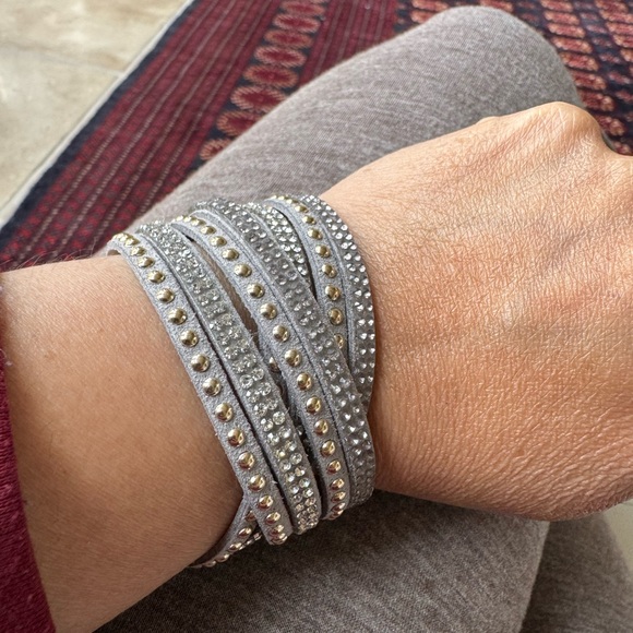 Farah Jewelry Gold and Silver Layered Crystal Bracelet - Picture 1 of 6